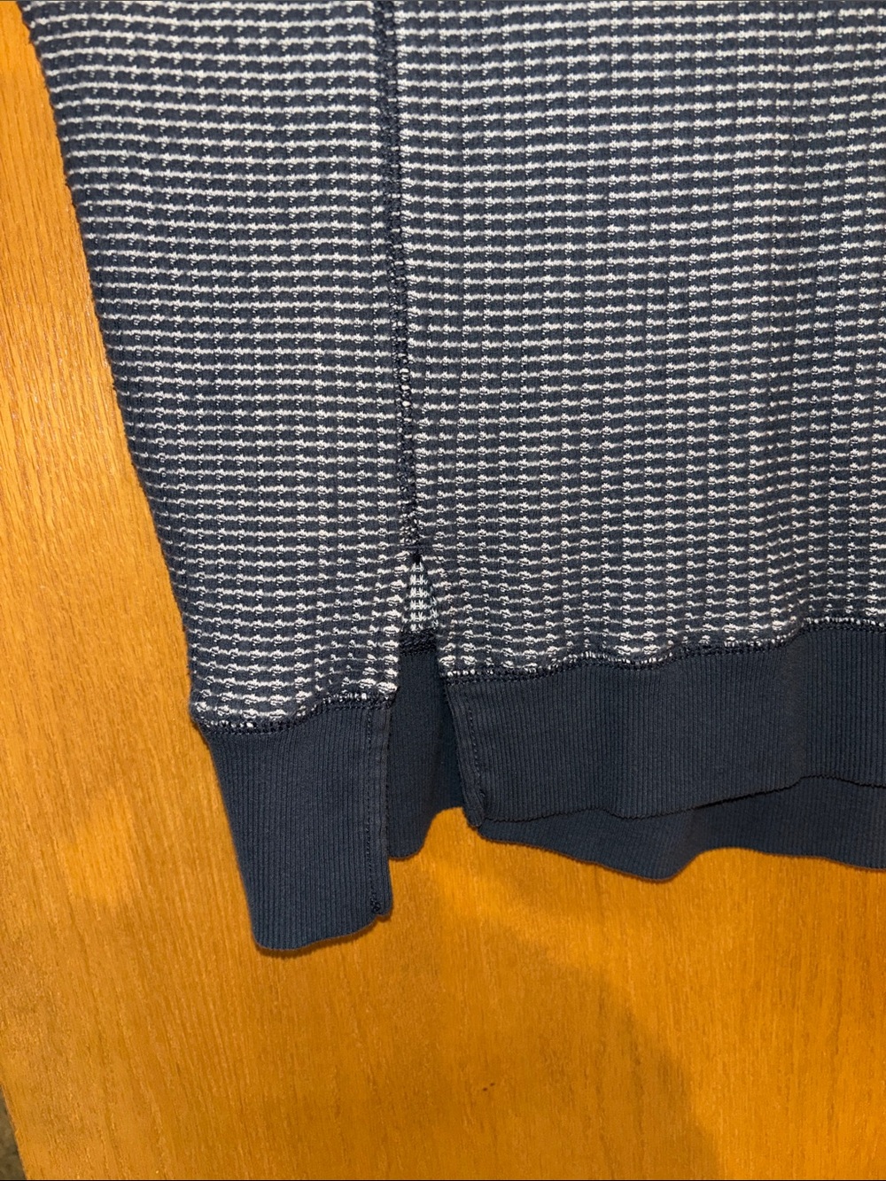 American Eagle Outfitters Blue and White Striped V-Neck Sweater - Picture 4 of 7